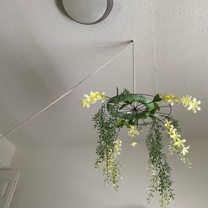 Customer hanging flower chandeliers
